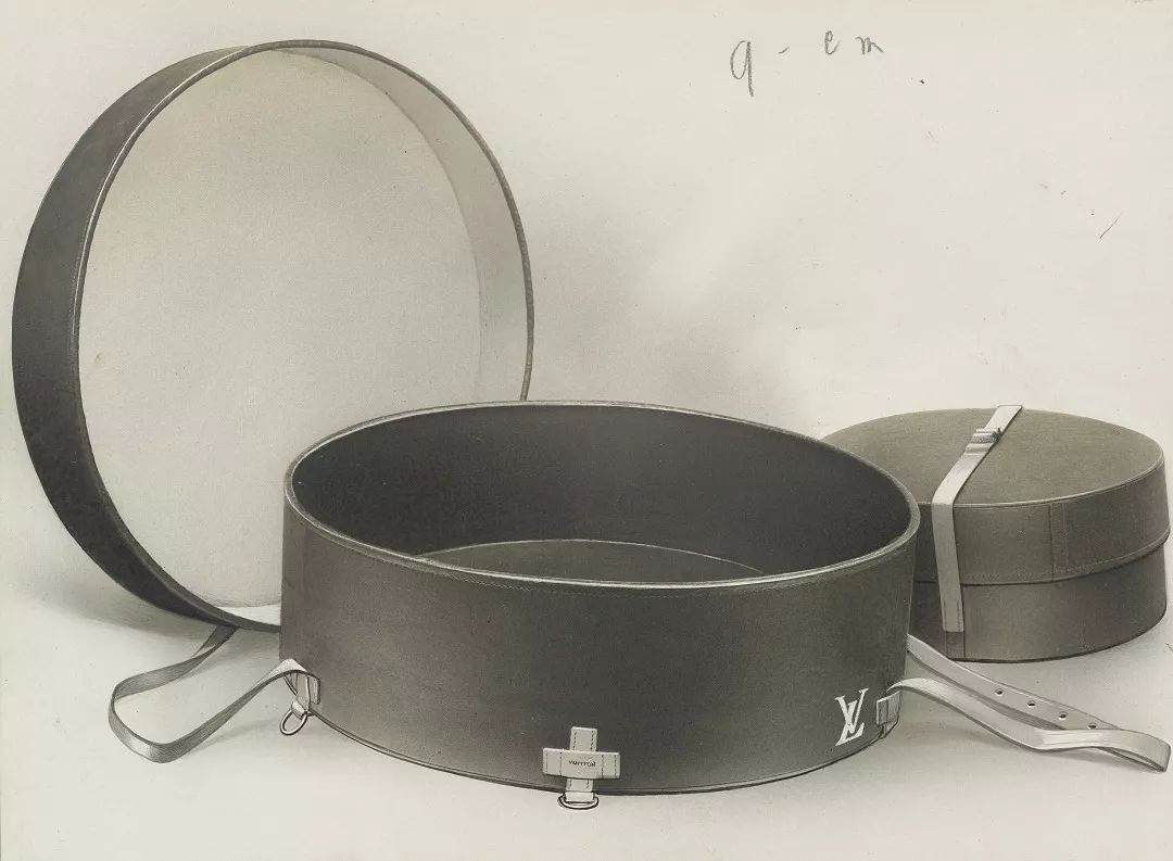 lv旅行箱真的太美了,lv旅行箱全套