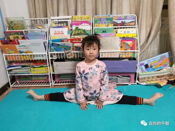 马卡龙书架+阅读地垫+阅读小桌，书香三连打造阅读角