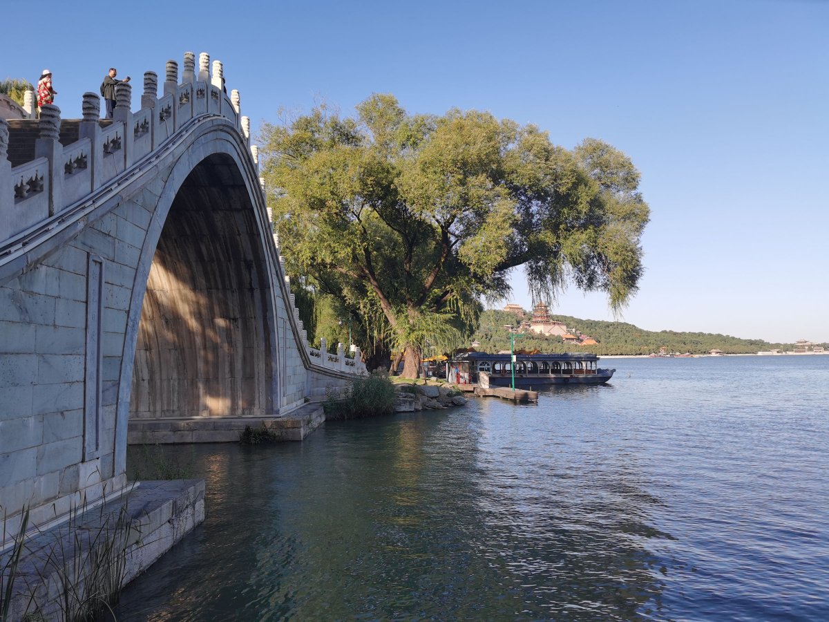 huaweimate30pro摄像头更换,huaweimate30pro后置摄像头不聚焦