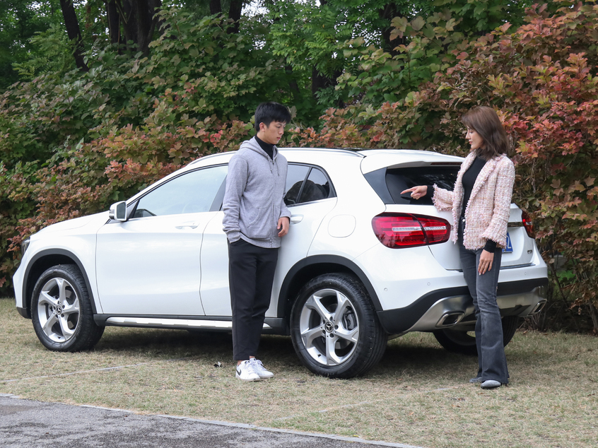 买q2l还是gla,q2和奔驰gla买哪款车好