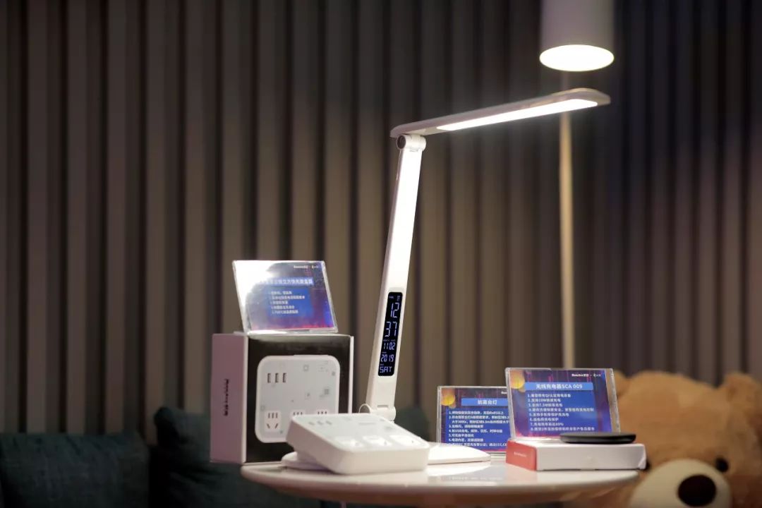 嘉选品质，与燃同行！航嘉电脑报2019成都粉丝体验会手记