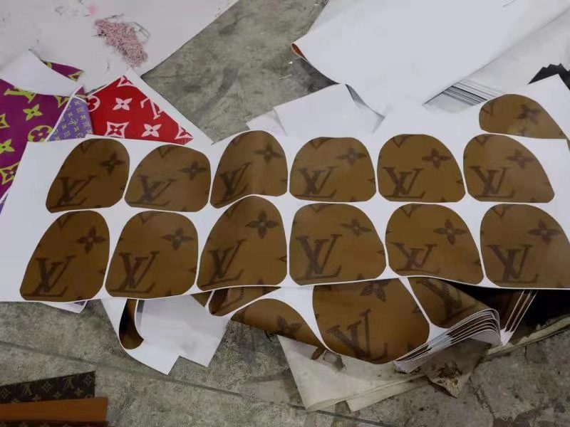 迪拜机场免税店都有什么奢侈品,迪拜的奢侈品排行榜