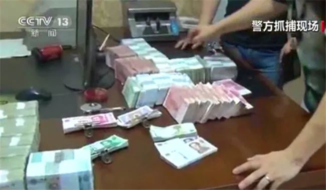 医生月入40万！开刀乱切、隐私部位下药、手术台上刷卡…这家医院被央视曝光