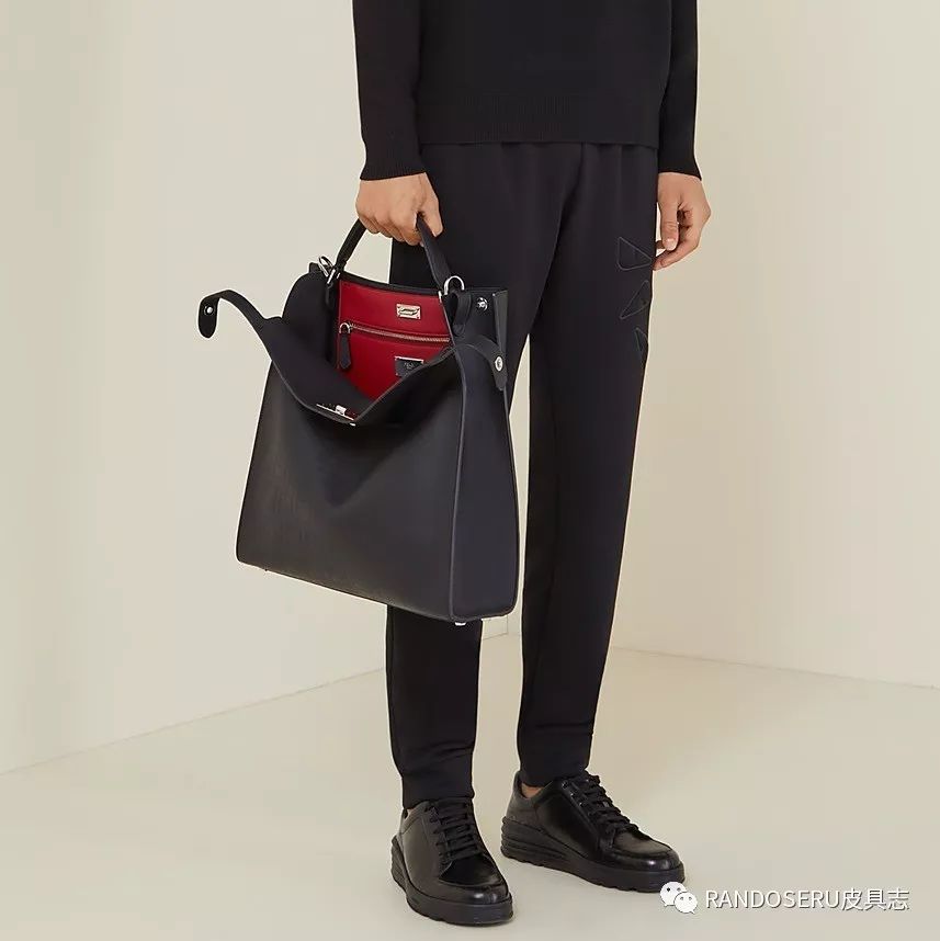 摊上个男人,这么爱奢侈品包包真是个奇葩?