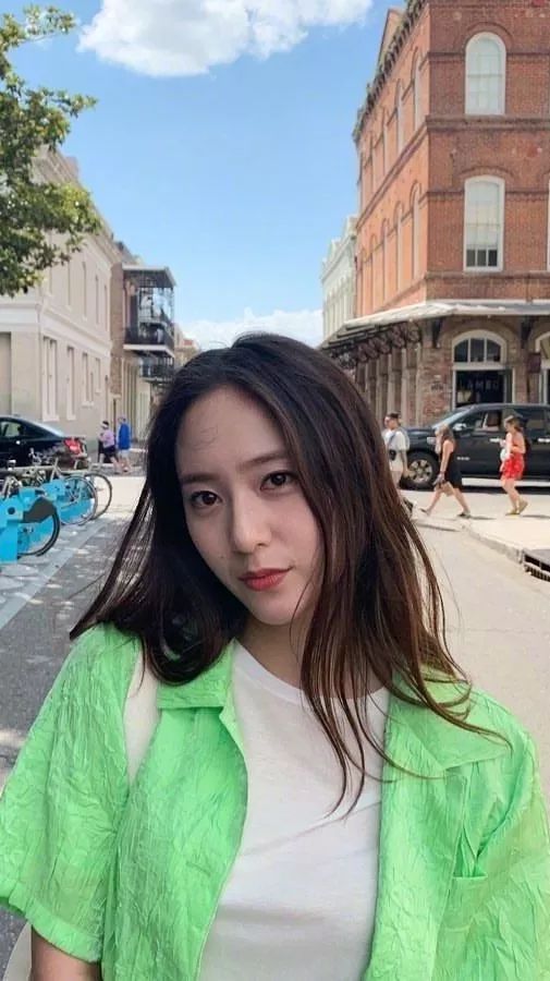 欧阳娜娜的名牌包包,欧阳娜娜的平价包包