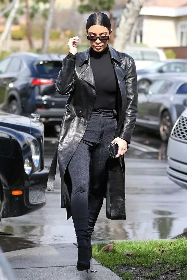 什么牌子的大衣好看又实用,大衣冬季必买的款式不过时