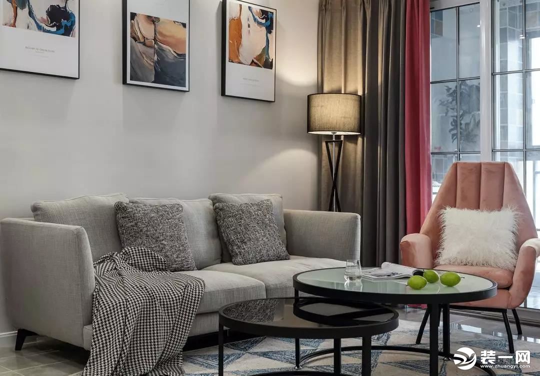 室内装修封阳台用什么材料好,装修封阳台用什么材料好