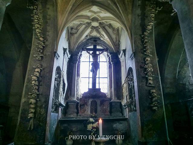 布拉格伏尔塔瓦河畔的童话之城,捷克伏尔塔瓦河畔