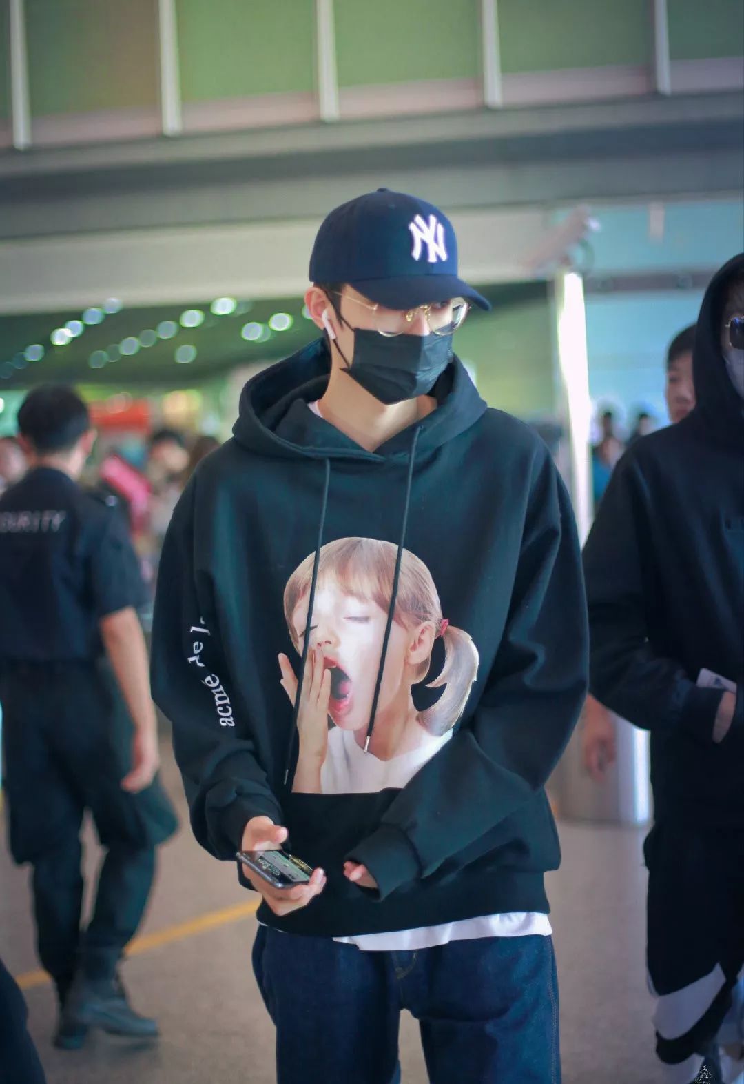 你的权志龙联名鞋掉皮没？其实还有这些韩国潮牌可以选