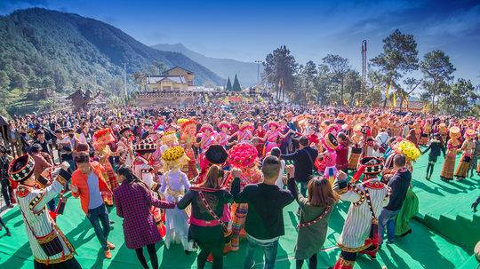第十三届攀枝花阳光节,攀枝花欢乐阳光节亮灯