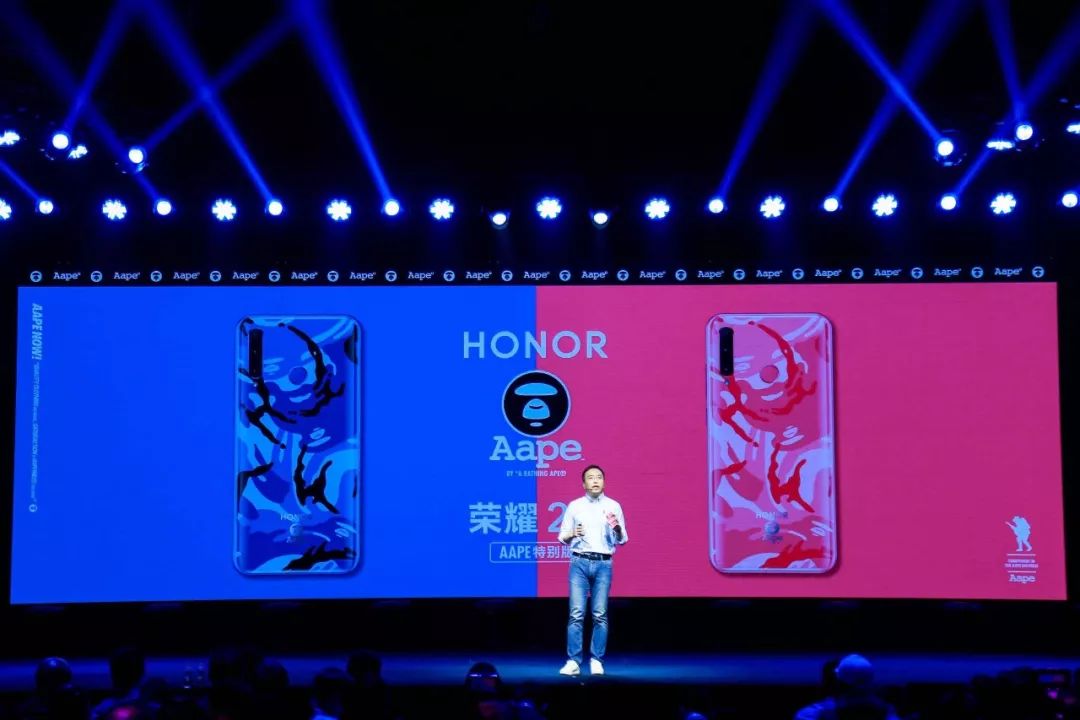 aape特别版手机有什么区别 (aape特别版手机是什么意思)