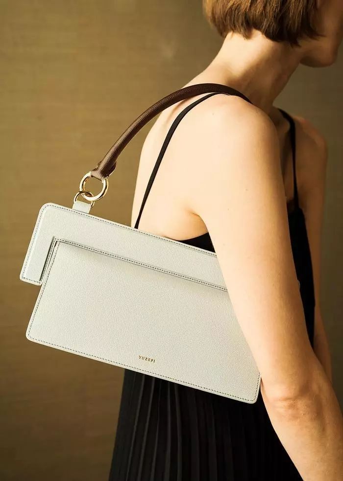 英国平价小众包,去国外必买的几款小众包