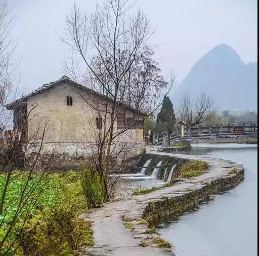 安顺游玩黄果树和龙宫哪个好一点,安顺除了龙宫黄果树还有什么