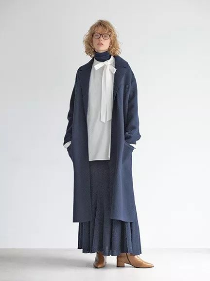 冬季外套里穿什么暖和又好看,冬天的时髦取决于外套里面穿什么