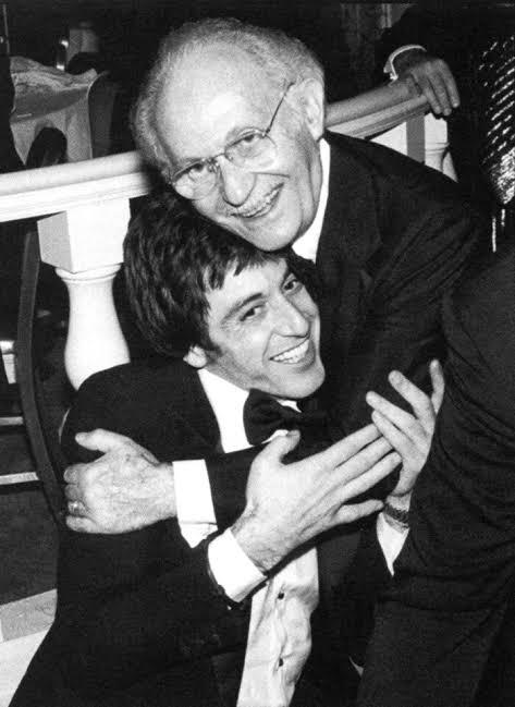 浣庤胺鏁欑埗,浣庤胺鏃剁湅鏁欑埗