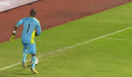 利刃出击,弃门出击的门将