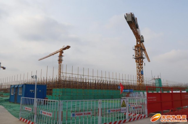 生活污水一体化污水处理厂,生活污水处理厂满负荷运行