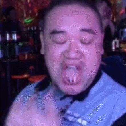 后的化妆品怎么辨别真假,怎么辨别在网上买的化妆品真假