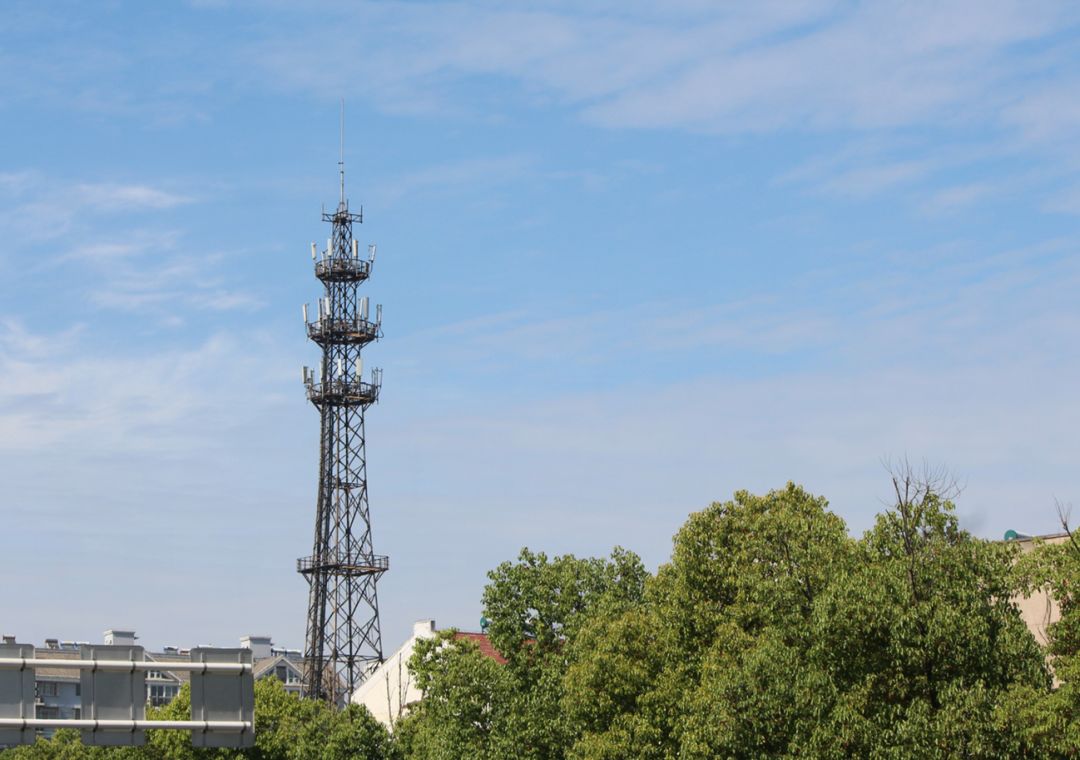 建造一个5g基站多少钱,建一个5g基站基础需要多少钱