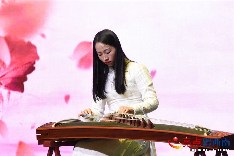 河南爱家读书会创办人刘旭静,爱家读书创始人刘旭静视频