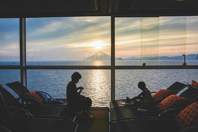 缱绻冬日，一场关于夏日游轮的狂欢礼赞