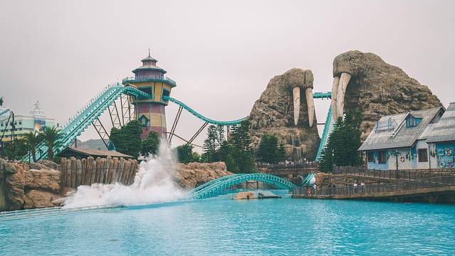 长隆海洋王国海牛馆探秘,珠海长隆海洋王国海底夜宿