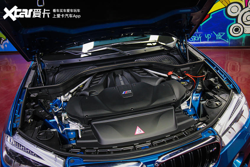 有钱人都买什么物件,现在年轻人能买哪些二手车