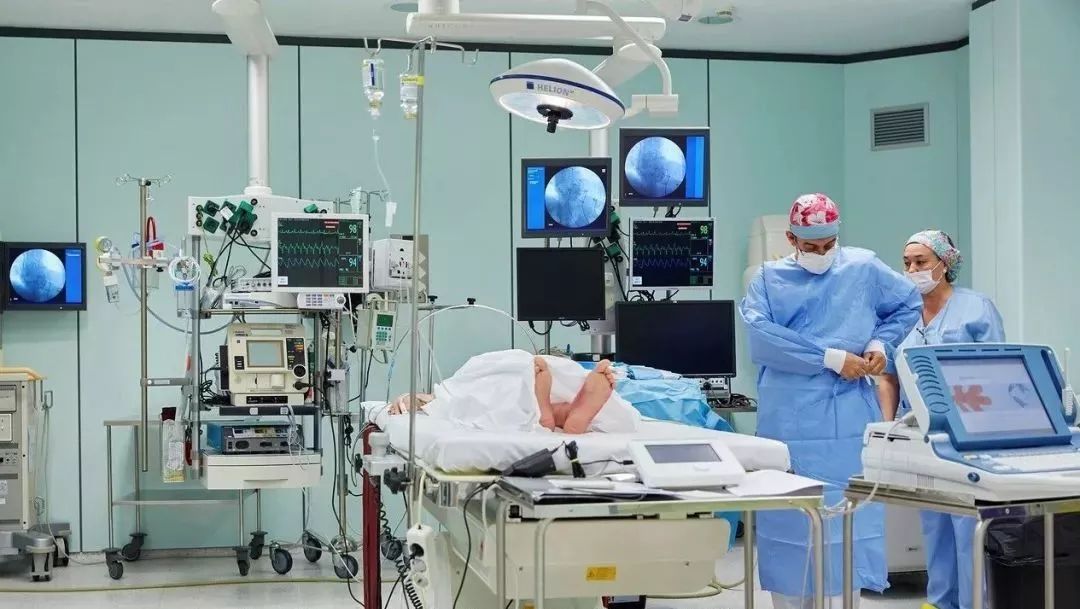 一招改善肩部疼痛,4个方法缓解肩周疼痛