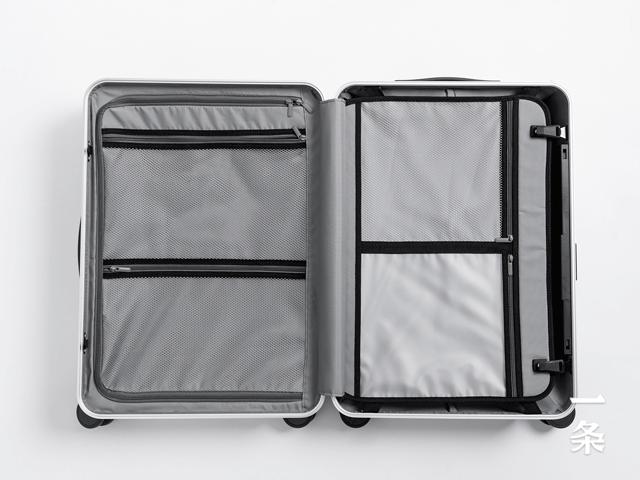 行李箱中的“战斗机”，能定位、不怕丢，还能给自己称重！||Chin@美物