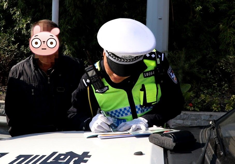 佛山高速交通违法抓拍热搜,佛山高速抓拍最新消息