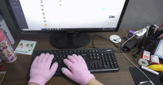 呵护手足|戴手套=精油SPA？还不耽误玩手机？30分钟急救手膜足膜，死皮老茧全消失，让你从头嫩到脚