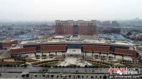柳州中西医结合医院新院建设情况,柳州工人医院新院旁边新建工地
