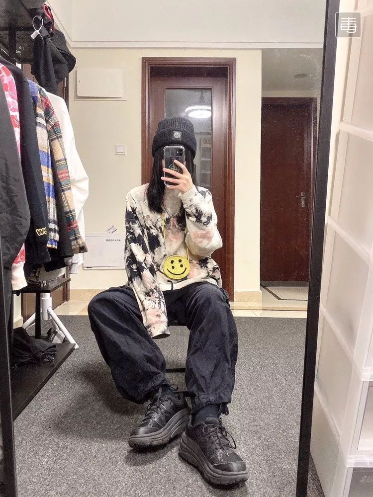 yeezy新款2023,yeezy首发哪一年