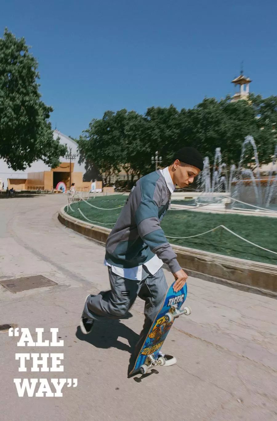 今天是秋冬服饰专场！长裤、帽衫、夹克都是秒杀价