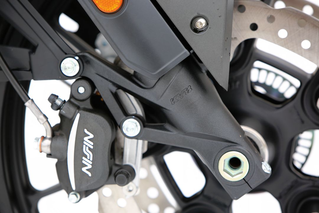 无极650gs拉力车,呆子隆鑫无极650拉力评测