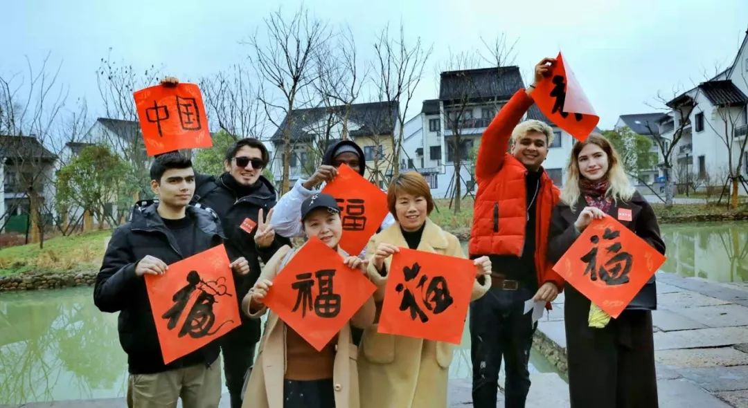 湖州绿城足球场,浙江绿城足球俱乐部怎么加盟