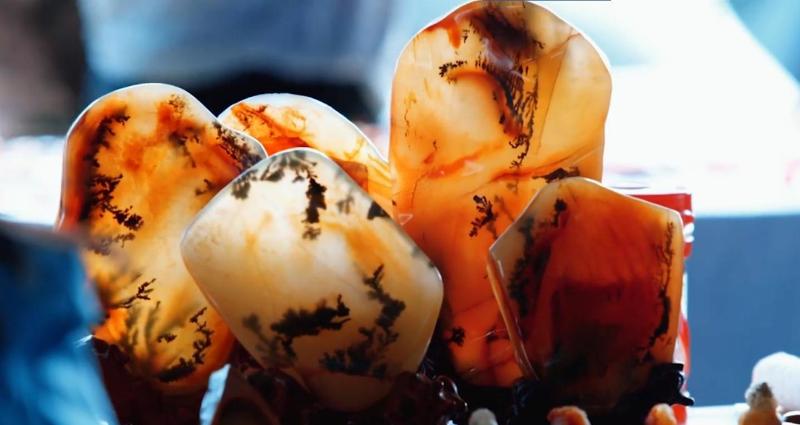 黄龙玉的发展现状和发展前景,什么样的黄龙玉升值空间大