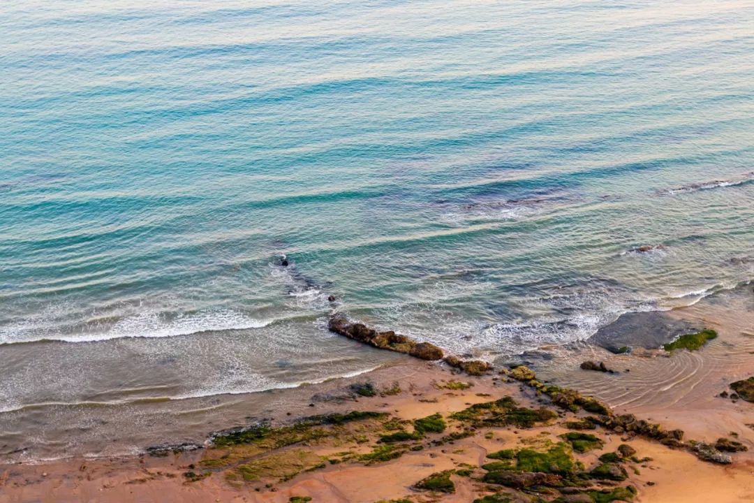 青岛无边泳池温泉度假,一线海景可以泡温泉