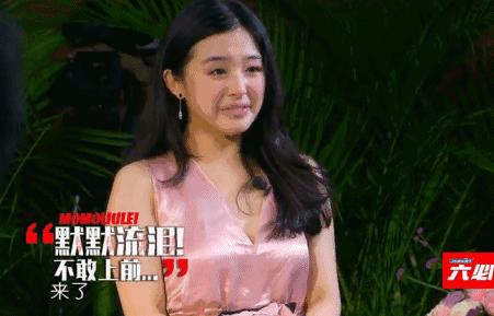 被网暴退学，被骂糊失业，初代宅男女神*局破**重生再翻红