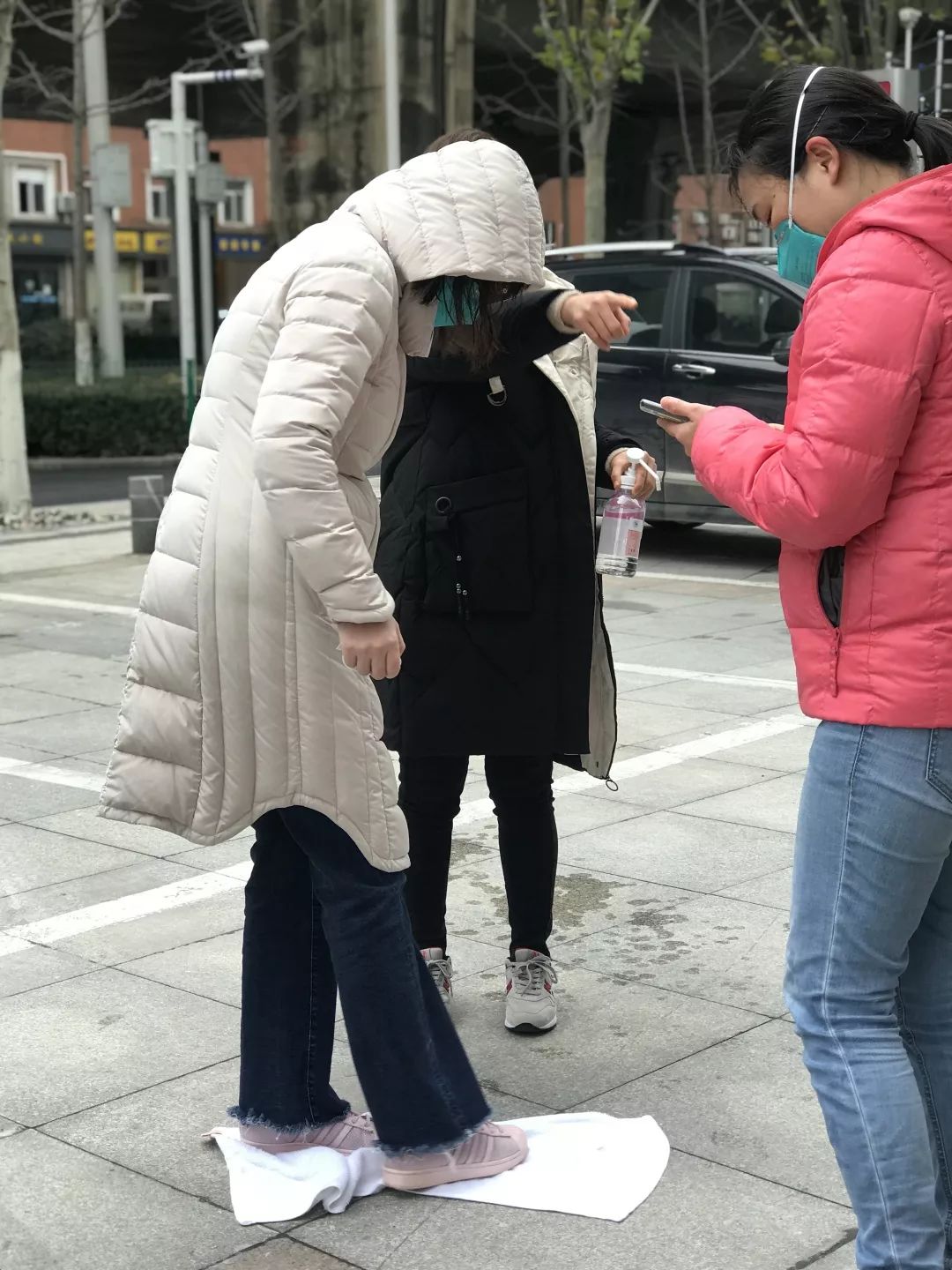 武汉重症医生人数,医护人员重症患者