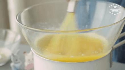 闲着也是闲着好好找点事情做,周末自己做蛋糕