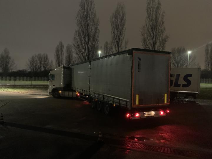 福建籍华人华侨包机支援抗疫,驰援海外华侨