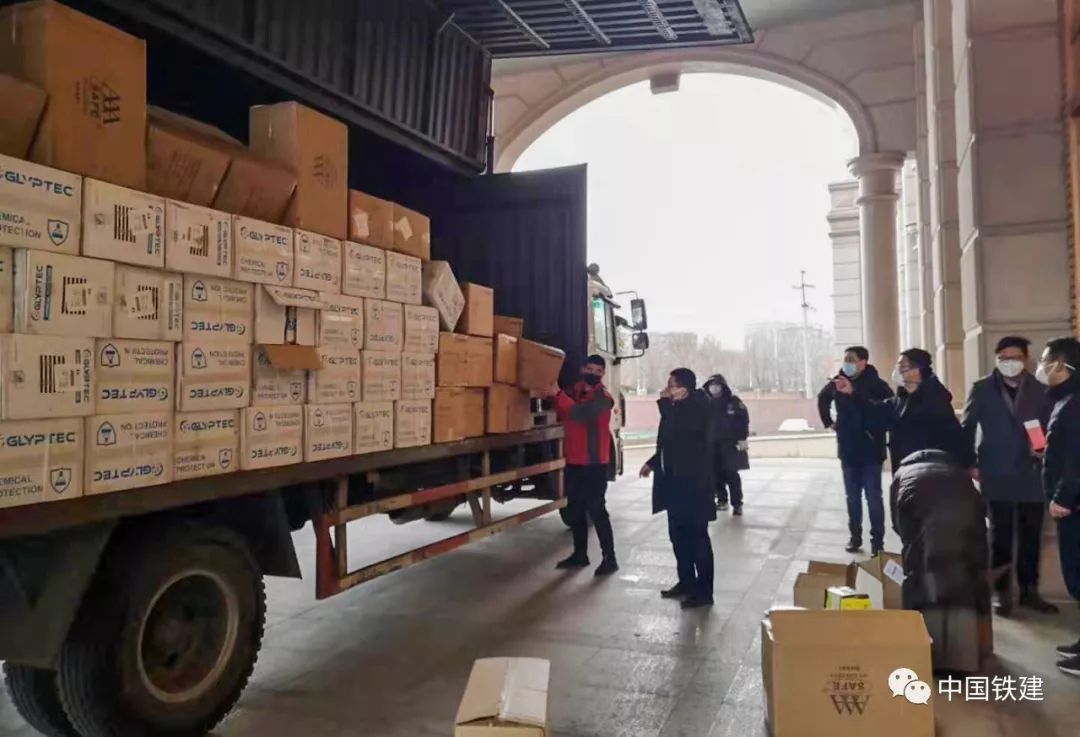 捐赠9万个口罩,捐50万只口罩