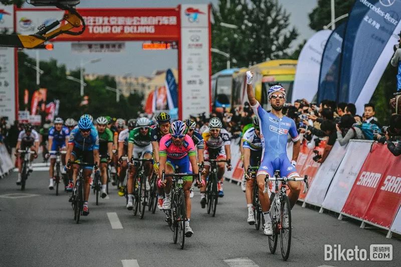 居家抗疫健身视频,居家健身抗疫动起来