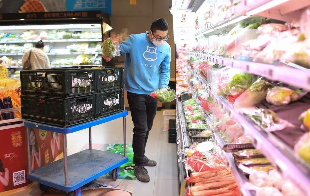 遇到诈骗电话是挂掉还是放任不管,接到诈骗电话就敲锅