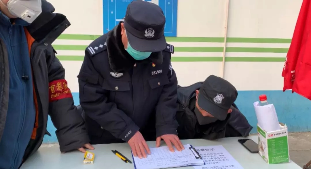 实拍！代购、买菜、测体温……4100余名“副书记”的战“疫”行程