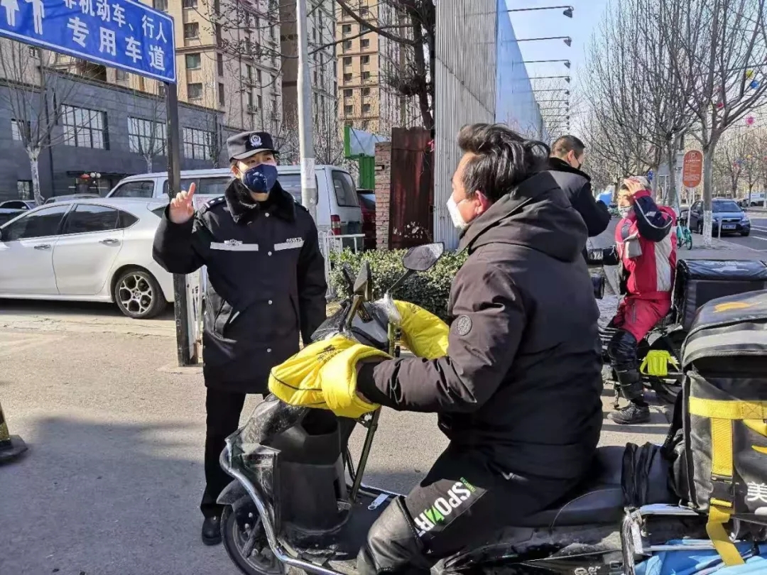 实拍！代购、买菜、测体温……4100余名“副书记”的战“疫”行程