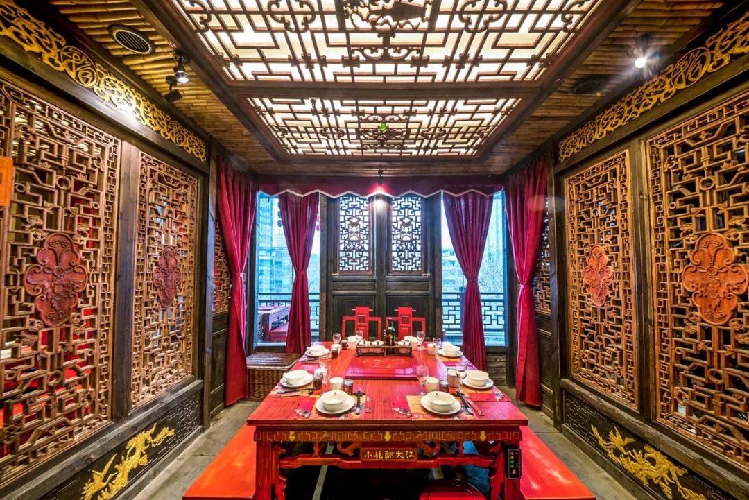 一人吃火锅多没劲,送你“一拖三”!想唱K+小酌?也答应你