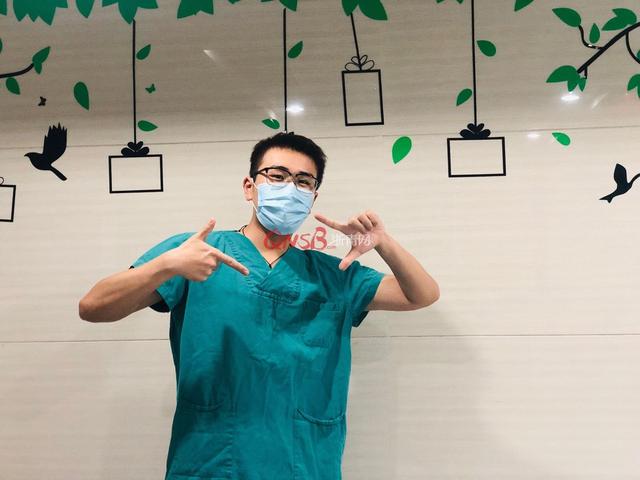 武汉90后医院男护士,武汉病房男护士