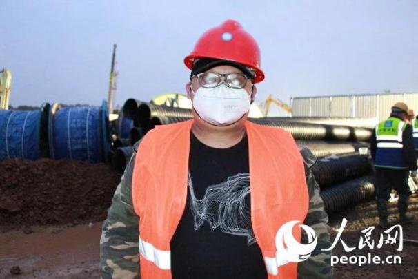 战疫路上感谢每一个温暖的你,战疫路上有温情件件警事暖民心